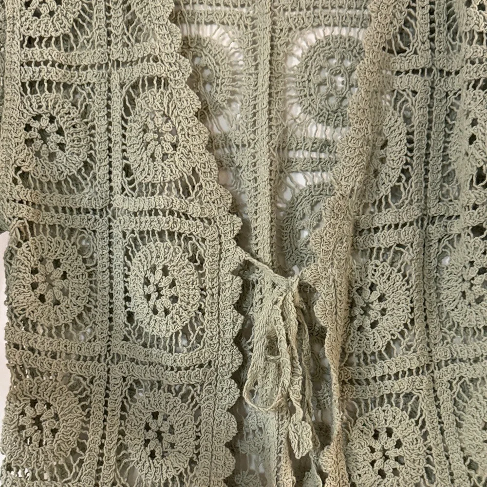 Very J Olive Green Crochet Open Front Cardigan - Picture 4 of 7
